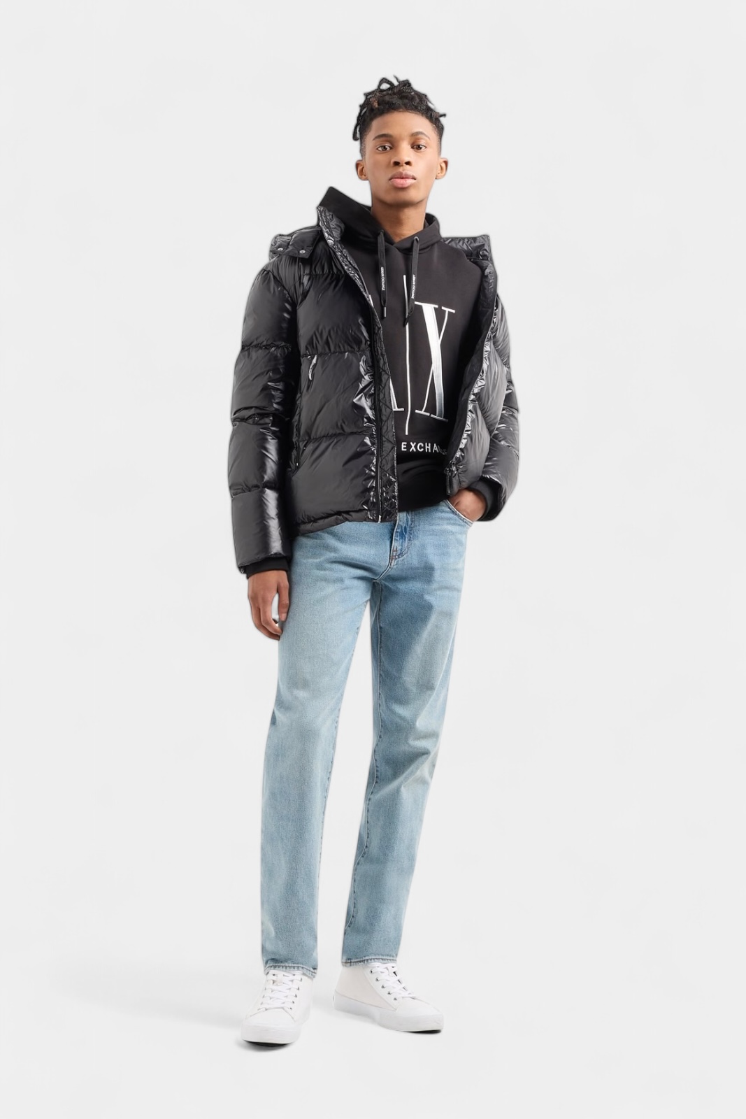 Чорний глянцевий пуховик 8NZB70 ZNYNZ 1200 Armani Exchange